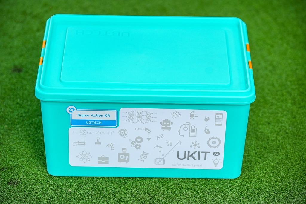 Super Action Kit