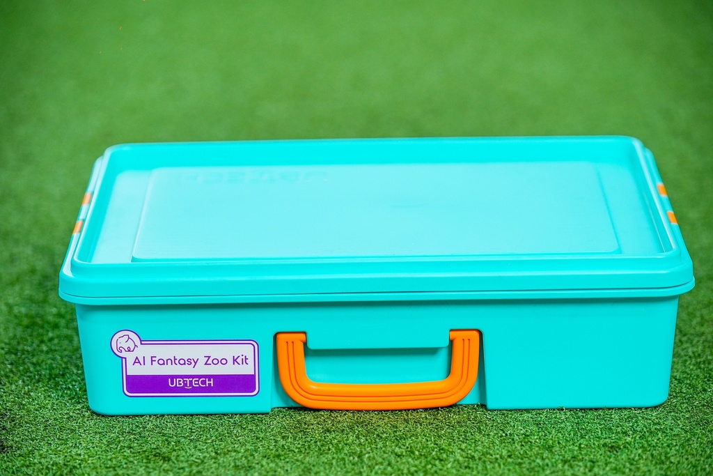 AI FANTASY ZOO KIT